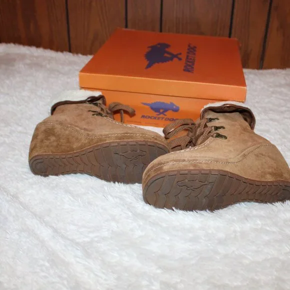 ROCKET DOG Brown suede-fur lining lace up boots Sz 6 1/2. pre-owned never worn - Picture 6 of 9